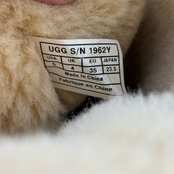 UGG Chestnut Suede Tall Winter Boots - Picture 11 of 11